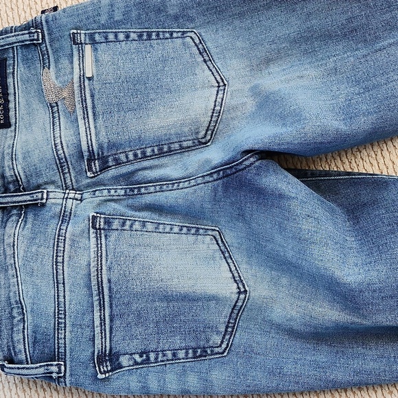 Distressed Blue Jeans with Bird Embroidery, Like New, Size 8M - Picture 7 of 8